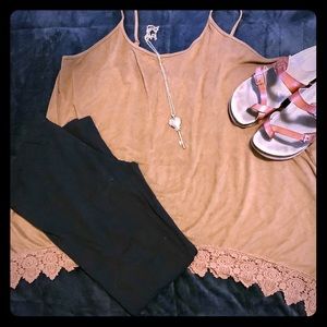 Stretchy Faux Suede Lace Trim Tank Top 🌻